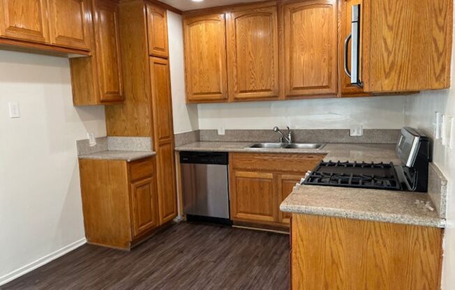 1 bed, 1 bath, $1,795, Unit 8