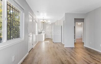 2860 Brookdale Ave.