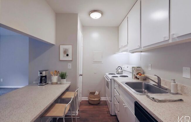 1 bed, 1 bath, 672 sqft, $1,175, Unit 2010-12