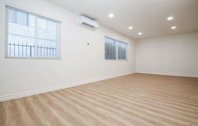 Studio, 1 bath, 472 sqft, $1,625, Unit 1