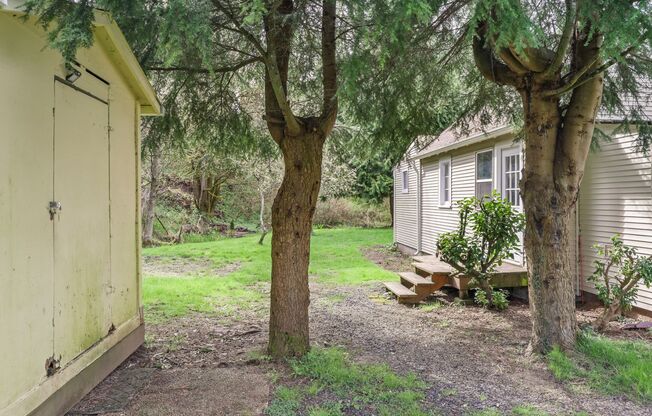MOVE IN READY NOW! 1 bed 1 bath - Remodeled Home on Spacious 0.27-Acre Lot in SE Olympia!