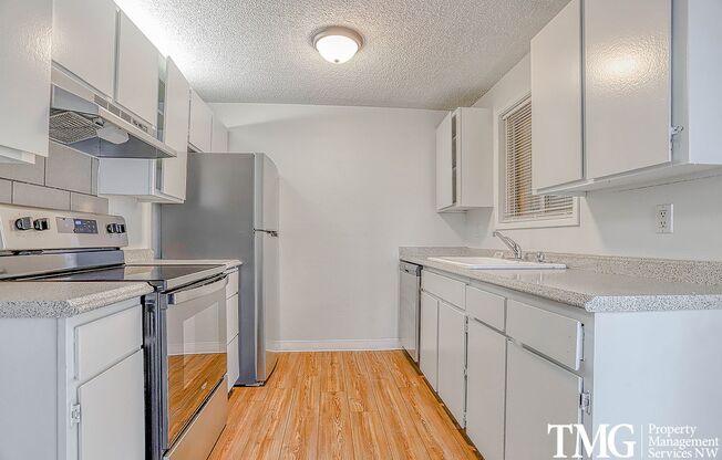 1559 NE 201st Ave Unit 105