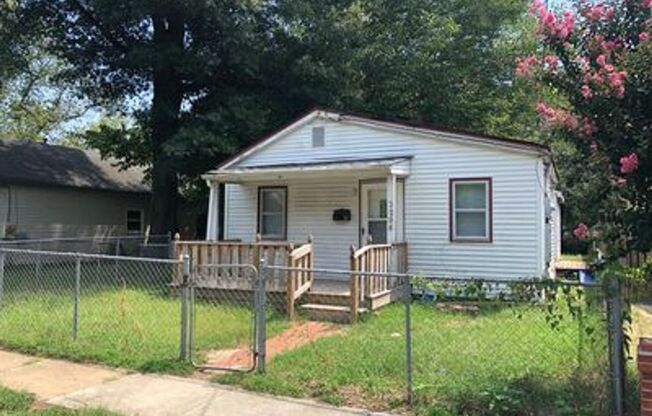 Spacious 4 bedroom 2 bath House in Richmond