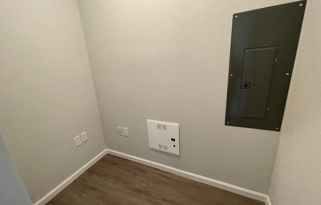 2 beds, 2 baths, 891 sqft, $1,150, Unit 1140-111