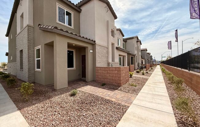 BRAND NEW 3 BED 2.5 BATH 2 CAR GARAGE TOWNHOUSE FOR RENT!