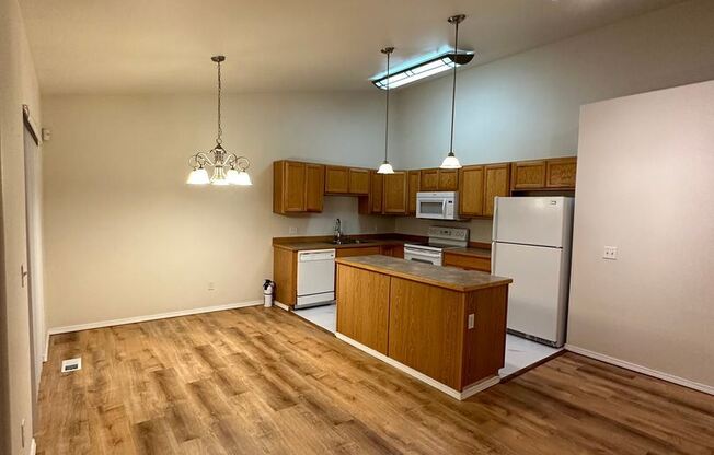 13748 Fire Creek Trail Dr