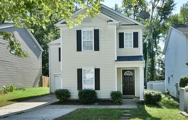 Charlotte home Professionally managed by Select Real Estate Group INC