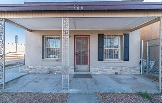 Charming 2 bedroom, 1 bath home in East El Paso!