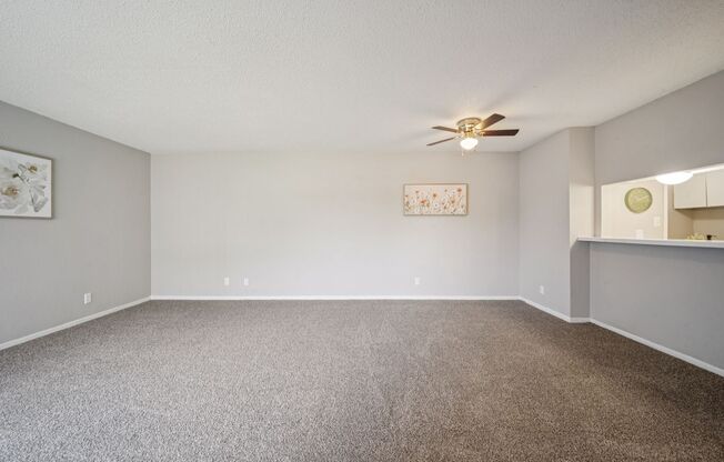 3 beds, 2 baths, 1,300 sqft, $1,239, Unit 83001