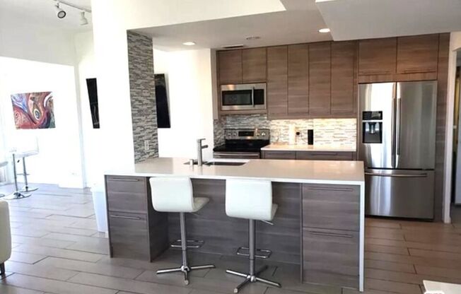 2 beds, 2 baths, 1,182 sqft, $6,395, Unit 2103