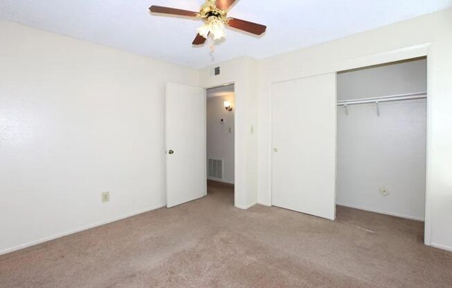 3 beds, 2 baths, 1,100 sqft, $1,775, Unit 59