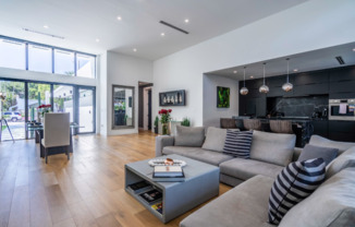100 NW 48 ST