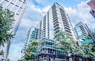923 Peachtree St NE Unit 738