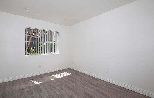 3 beds, 2 baths, 1,105 sqft, $3,495, Unit 110