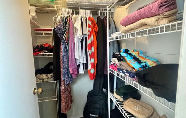 1 bed, 1 bath, 600 sqft, $1,674, Unit 223