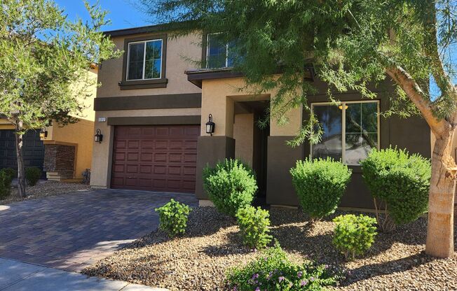Modern 5-Bedroom Home with Open Floor Plan in North Las Vegas