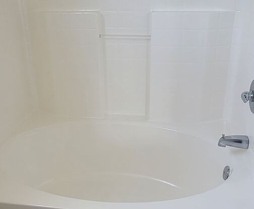 2 beds, 2 baths, 1,080 sqft, $1,950, Unit C2