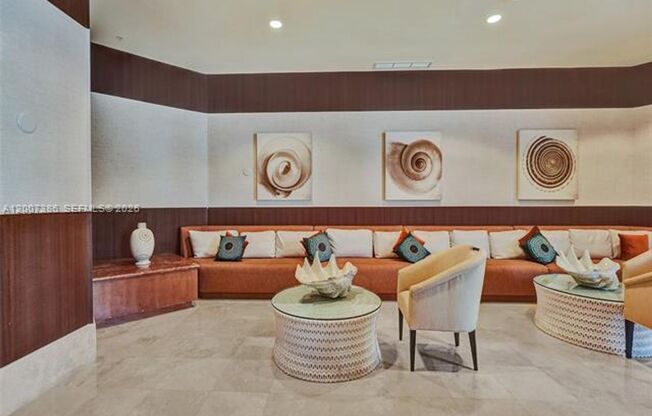 3 beds, 3 baths, 1,744 sqft, $4,800, Unit 1945 S Ocean Dr # 2101