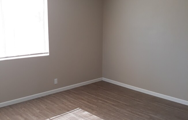 3 Bed/ 1 Bath San**$2495**