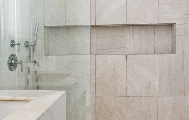 1 bed, 1 bath, 591 sqft, $5,200, Unit 7F