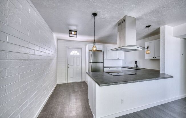 1 bed, 1 bath, 700 sqft, $1,297, Unit 1131-D