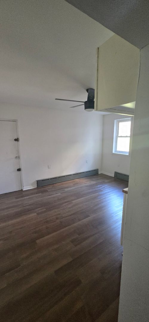 5027 Walnut Street