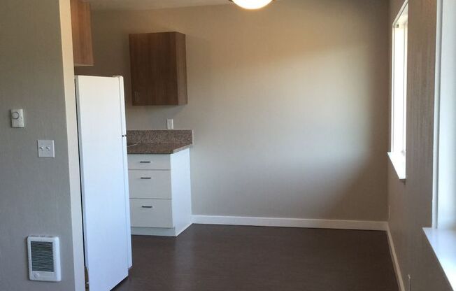 1 bed, 1 bath, 600 sqft, $1,295, Unit 204