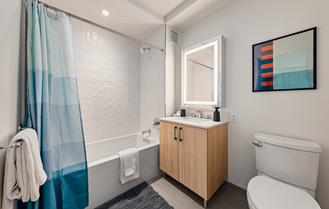 2 beds, 2 baths, $7,005, Unit 1006