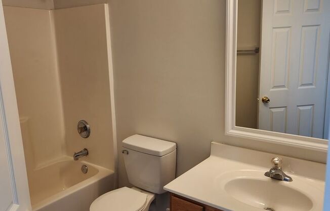 Four bedroom townhome in Caldwell Station