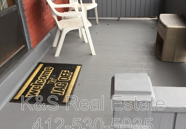 556 MIDDLE AVE