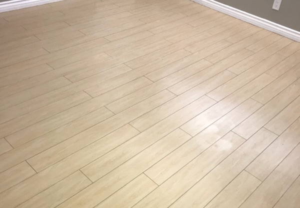 Remodel, Beautiful 2 bedroom 1 1/2 bath apartment located in Bellfower!