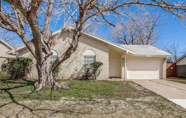 Bright and Functional 4-Bedroom Home with Open Layout