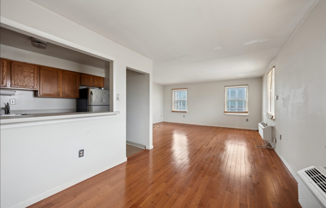 2133 Spring Garden