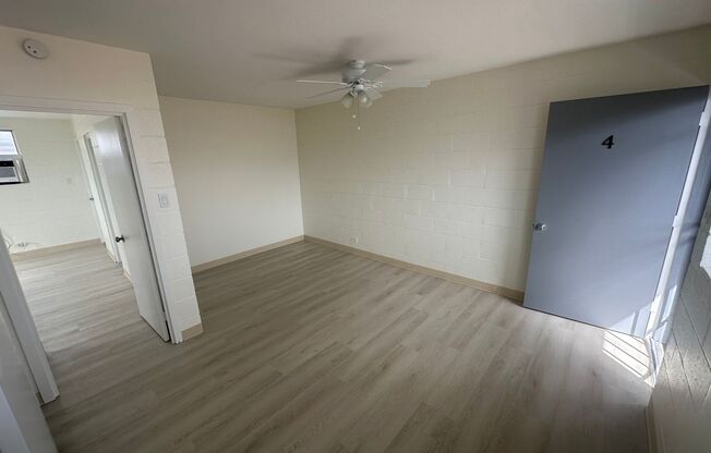 1 bed, 1 bath, $1,600, Unit 4