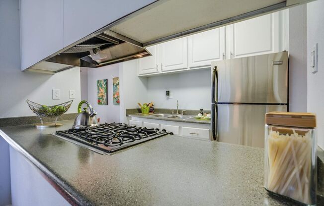 1 bed, 1 bath, 650 sqft, $1,229, Unit 38