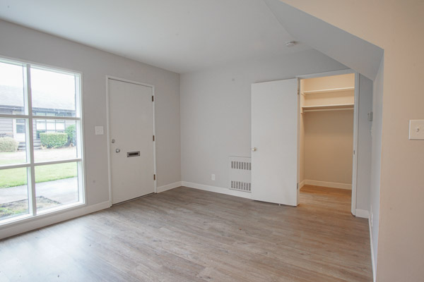 Well-Appointed Studio Near OHSU Ready Now!