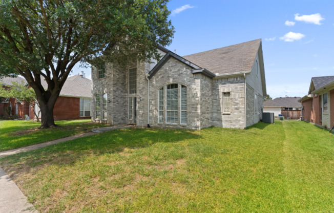 2802 BRIARBROOK LN