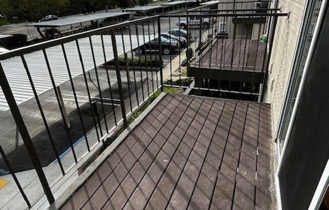 1 bed, 1 bath, 700 sqft, $1,700, Unit 238