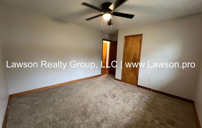 3 beds, 1.5 baths, $1,695