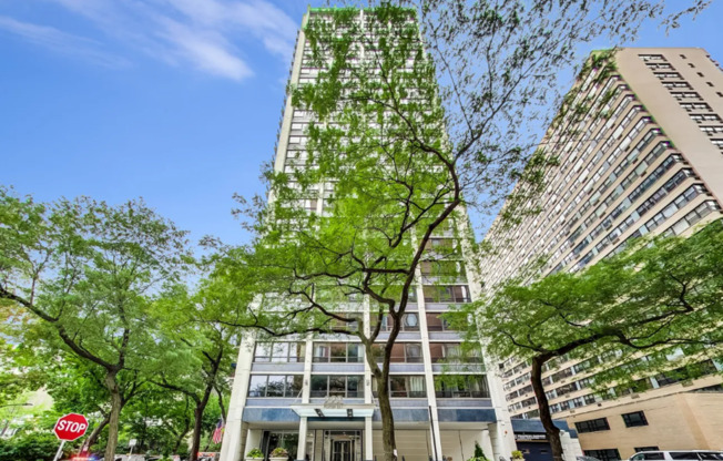 Goldcoast 1b1b Apartment Available