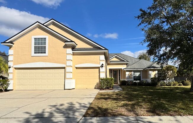 Beautiful 5/3 Water Front Home available in Bartram springs!