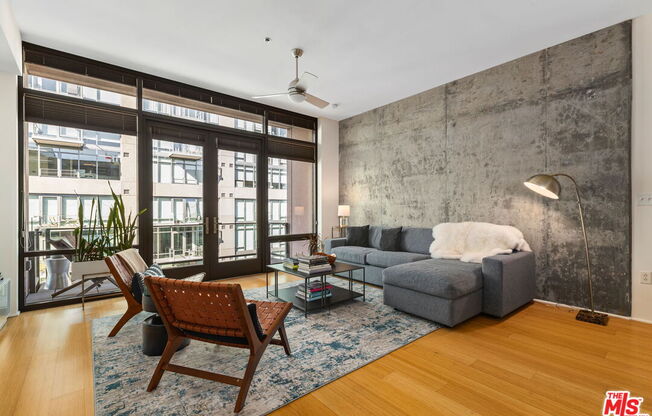 1 bed, 1 bath, 1,030 sqft, $2,995, Unit 1205