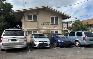 Lower Nuuanu - 1 bedroom, 1 bath on second floor of two story walk-up
