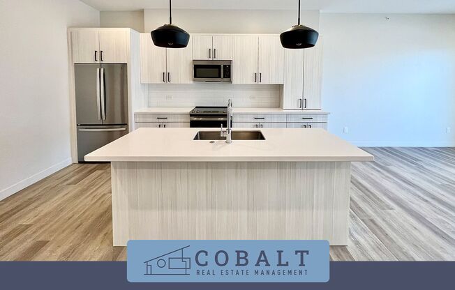 Luxurious Solheim Condo for Rent!