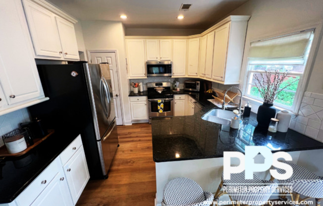 347 IVY GLN CIR