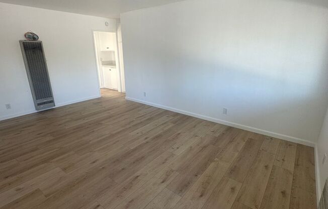 1107 W. Broadway
