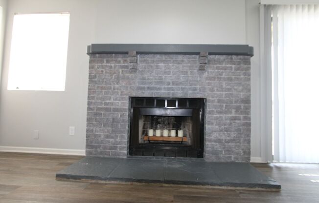 1 bed, 1 bath, 650 sqft, $855, Unit 6717-2