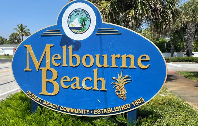 Melbourne Beach Condo -Available June 1. 2024