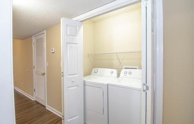 2107-2 Ringgold Court