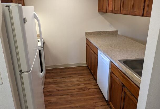 1 bed, 1 bath, 650 sqft, $1,200, Unit 04